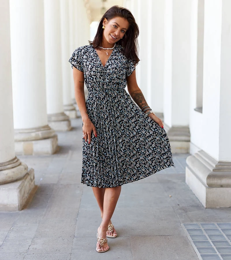 Schwarzes plissiertes Kleid mit Viminale-Blumenmuster