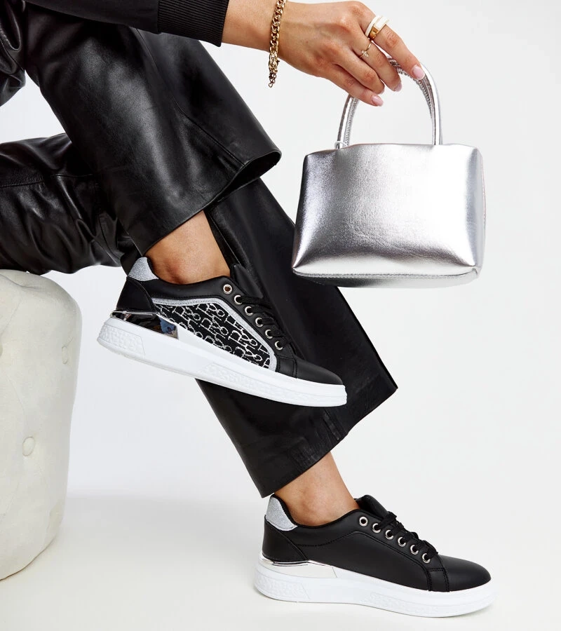 Schwarze Plateau-Sneaker mit Glitzer Fekete