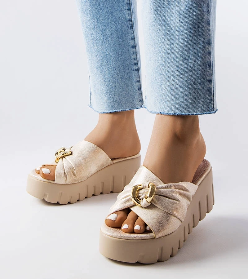 Goldene Damen Keilabsatz Sandalen Laura