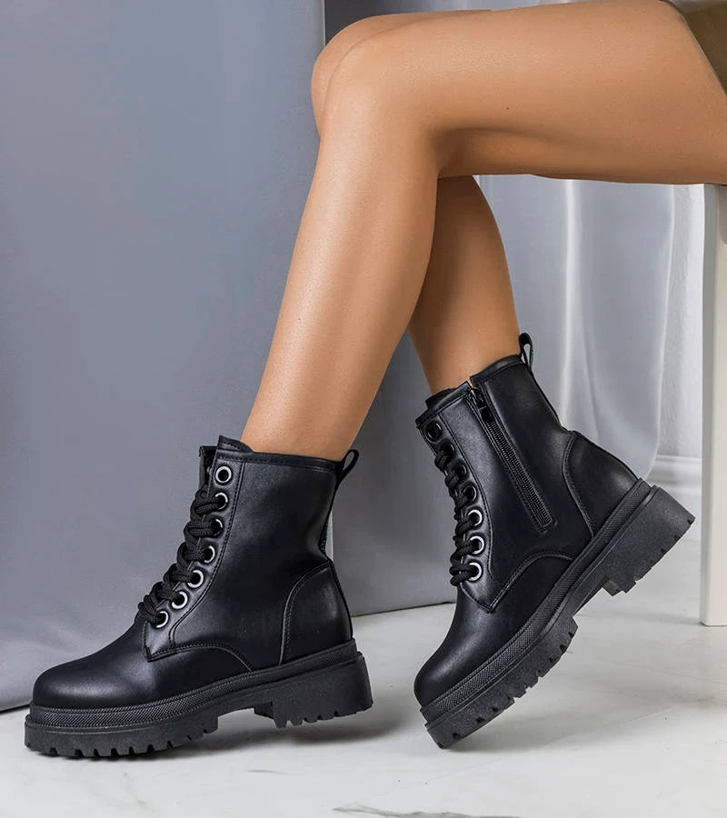 Schwarze gefütterte Stiefeletten Jolene