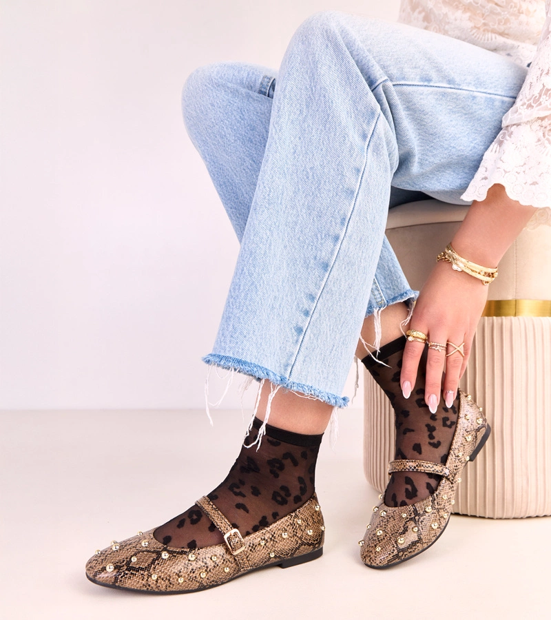 Braune Ballerinas mit Schlangenhautmotiv, verziert mit Perlen Selena