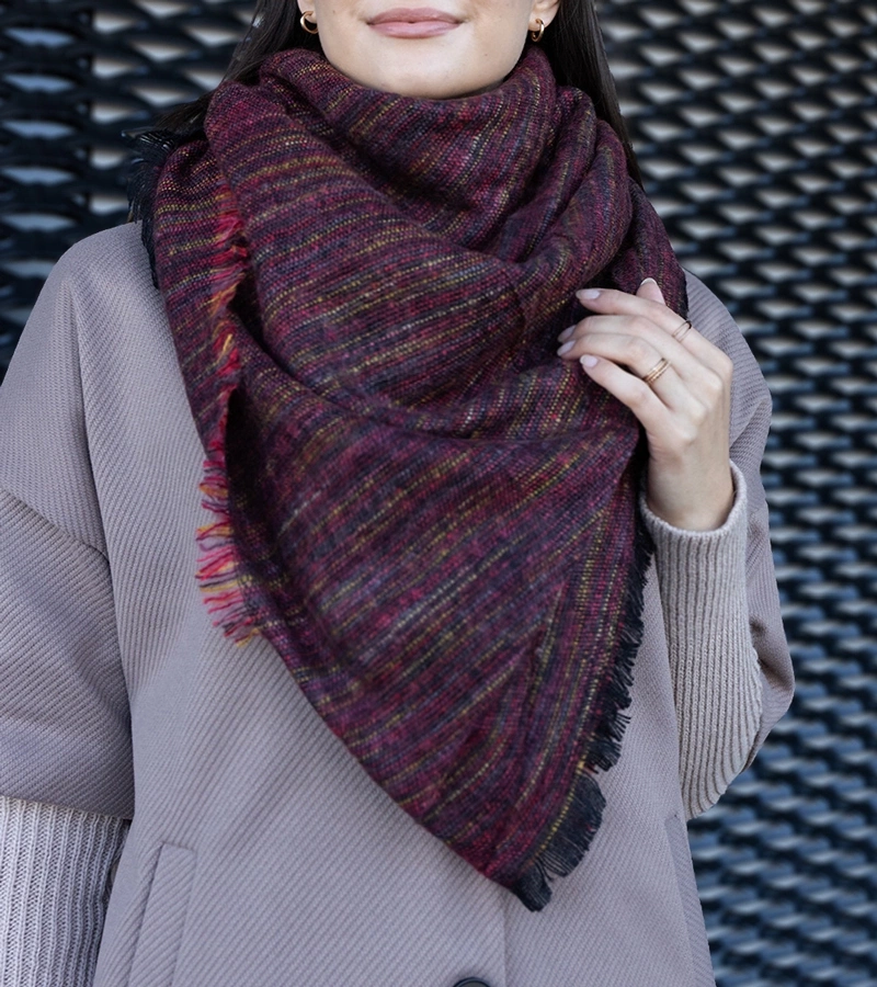 Nyomis bordeauxroter Schal