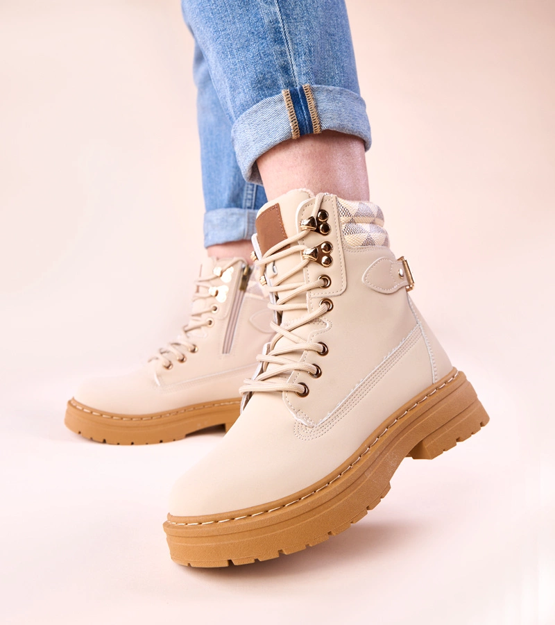 Beige gefütterte Wanderschuhe aus matter Kunstleder Selio