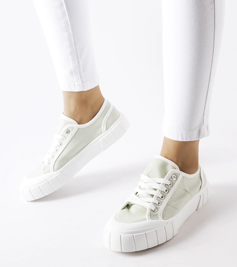 Grüne Tennisschuhe auf dicker Plattform von Egidio