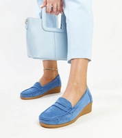Blau