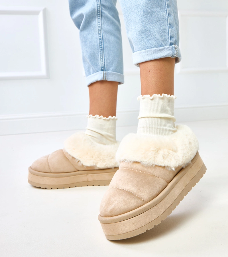 Beige kurze Schneestiefel mit Fellfutter Almeida