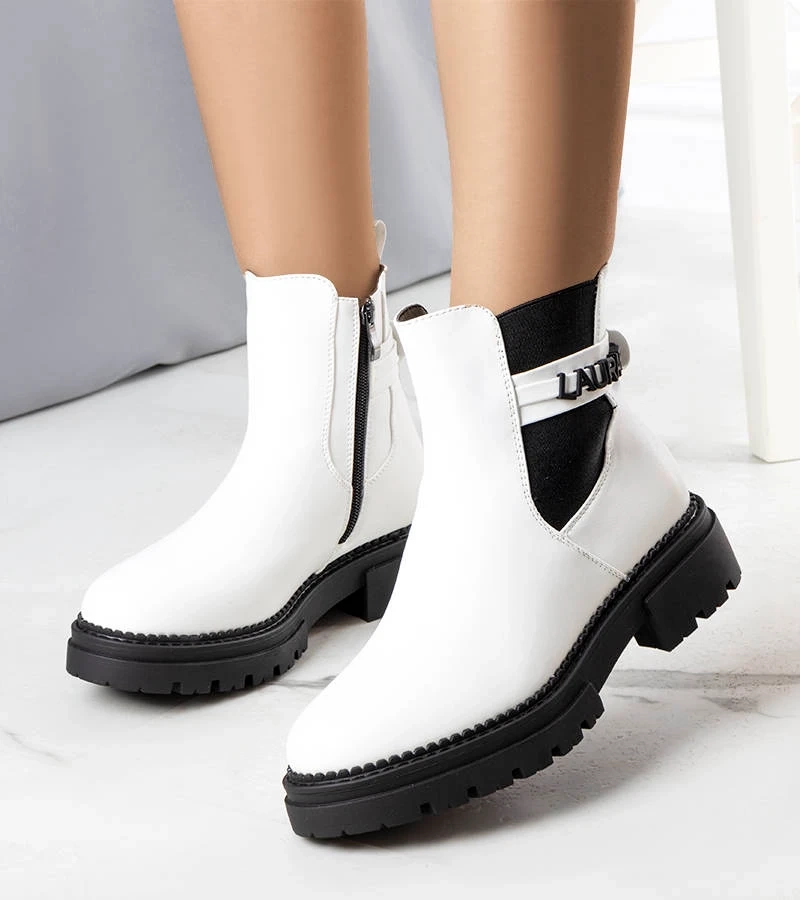 Weiße gefütterte Stiefeletten von Sanso