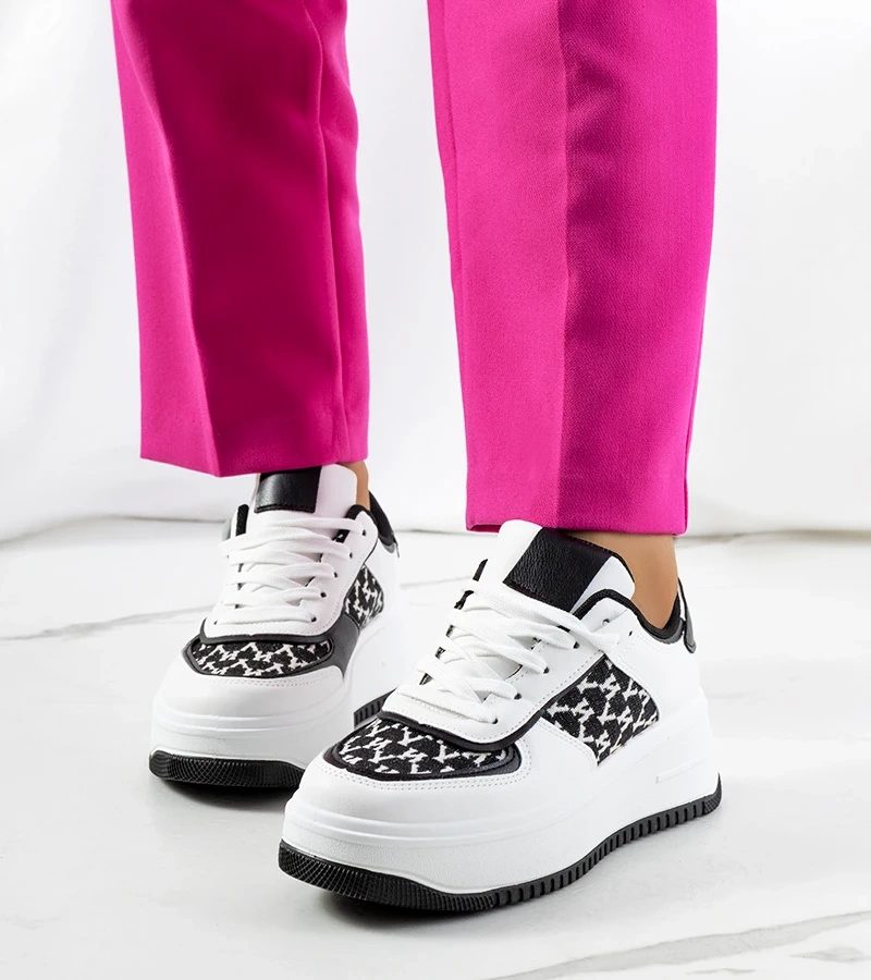 Weiße Valpara Sneakers mit hoher Sohle