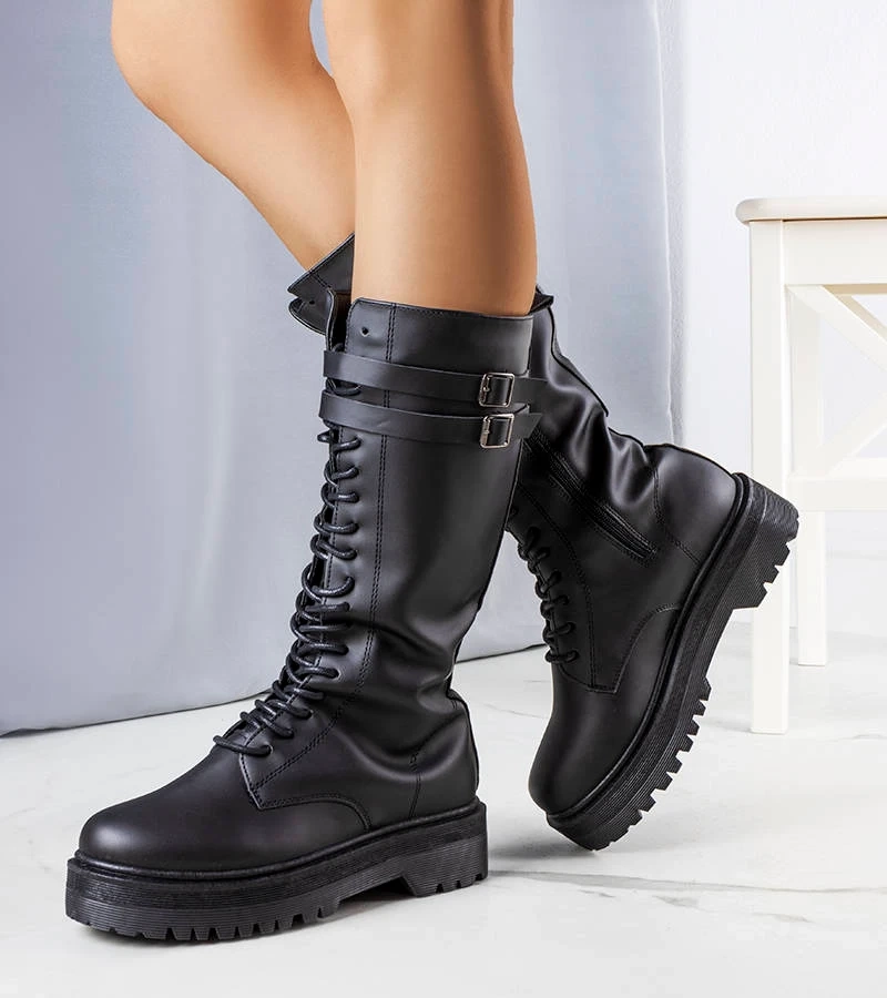 Schwarze hohe Stiefel von Christopher