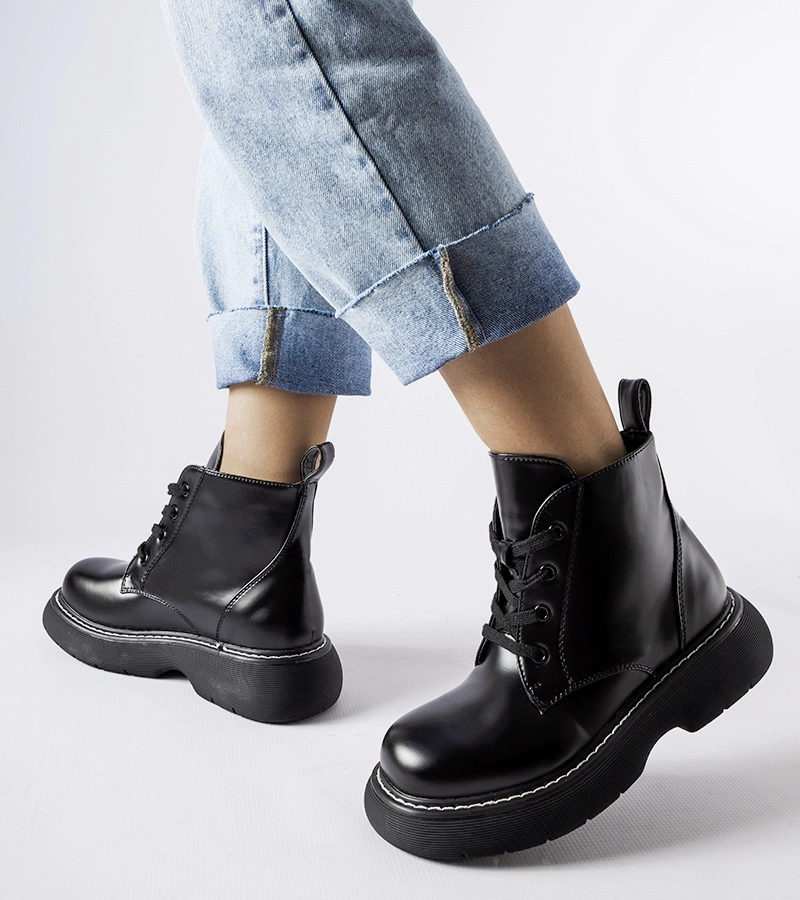 Schwarze Sacco Stiefeletten mit dicker Plattform