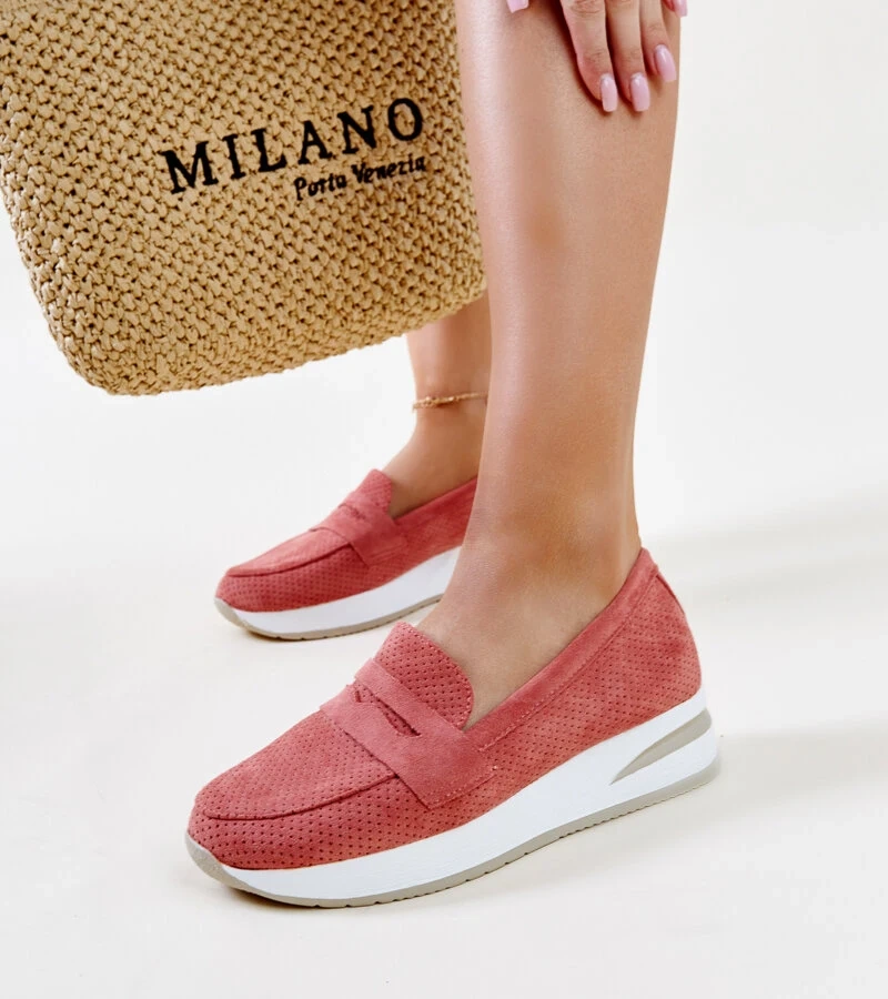 Rosafarbene perforierte Halbschuhe Muna