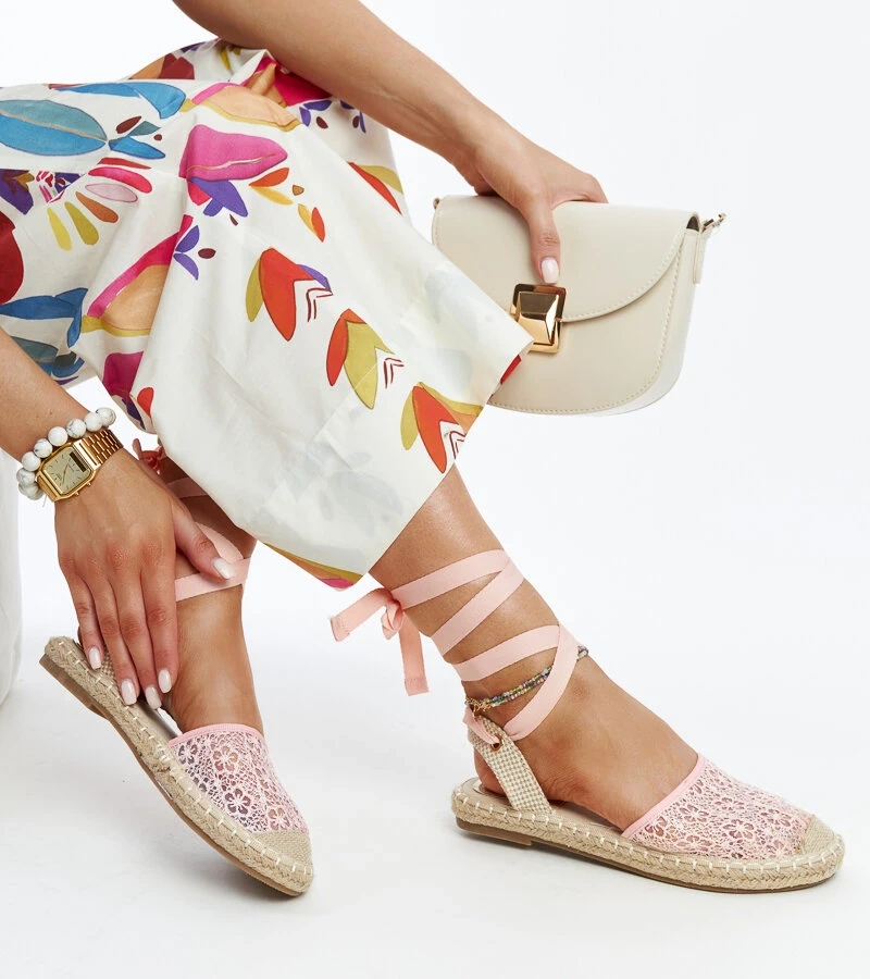 Rosa Spitzen-Espadrilles mit offener Ferse von Teha
