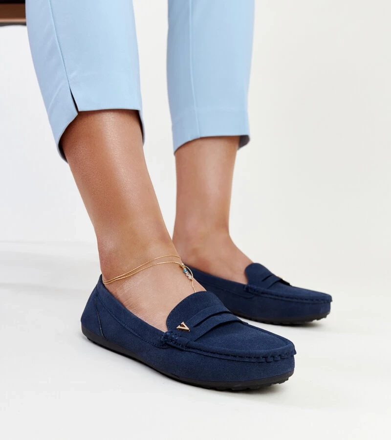 Mattes dunkelblaues Mokassins von Rubiania