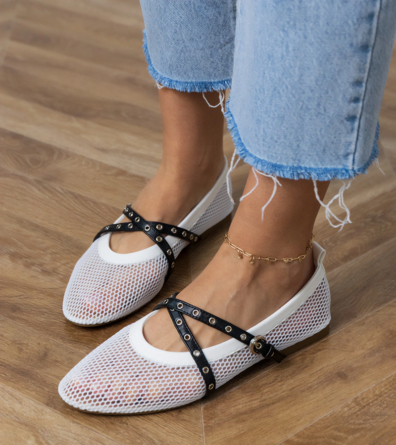 Weiße Netz-Ballerinas mit Zierschnalle Zerid