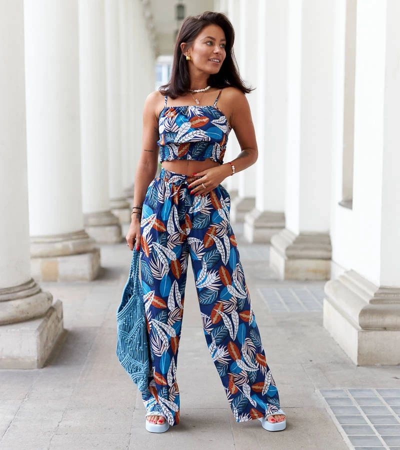 Blaues Set mit Top und Hose von Litta