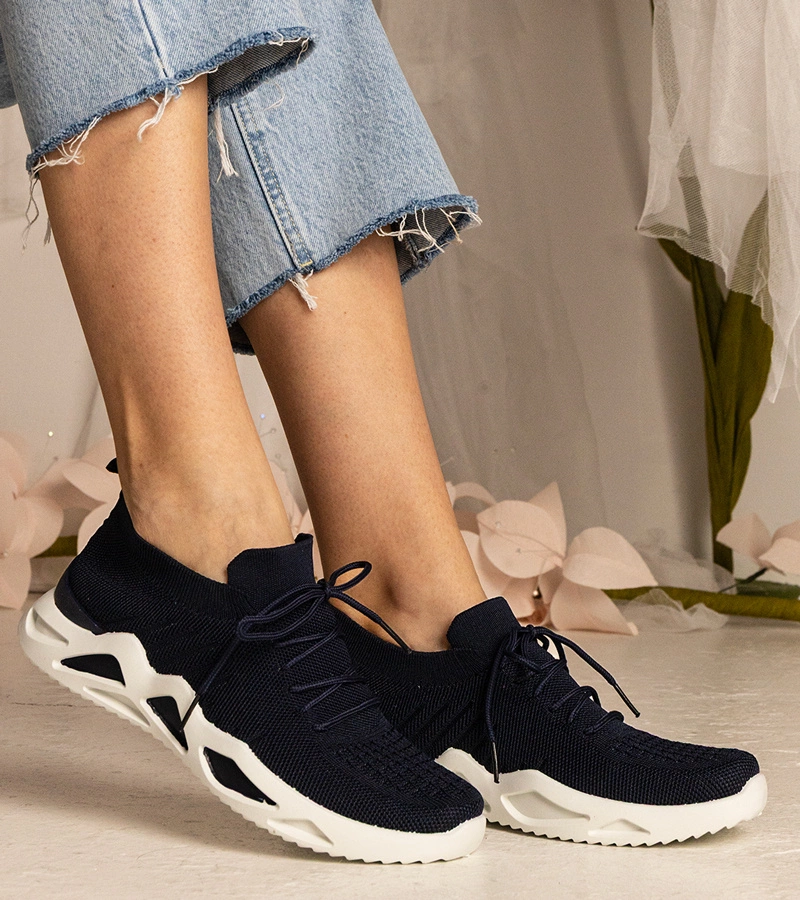 Dunkelblaue Damen-Sneaker mit sockenartigem Schaft Miyana