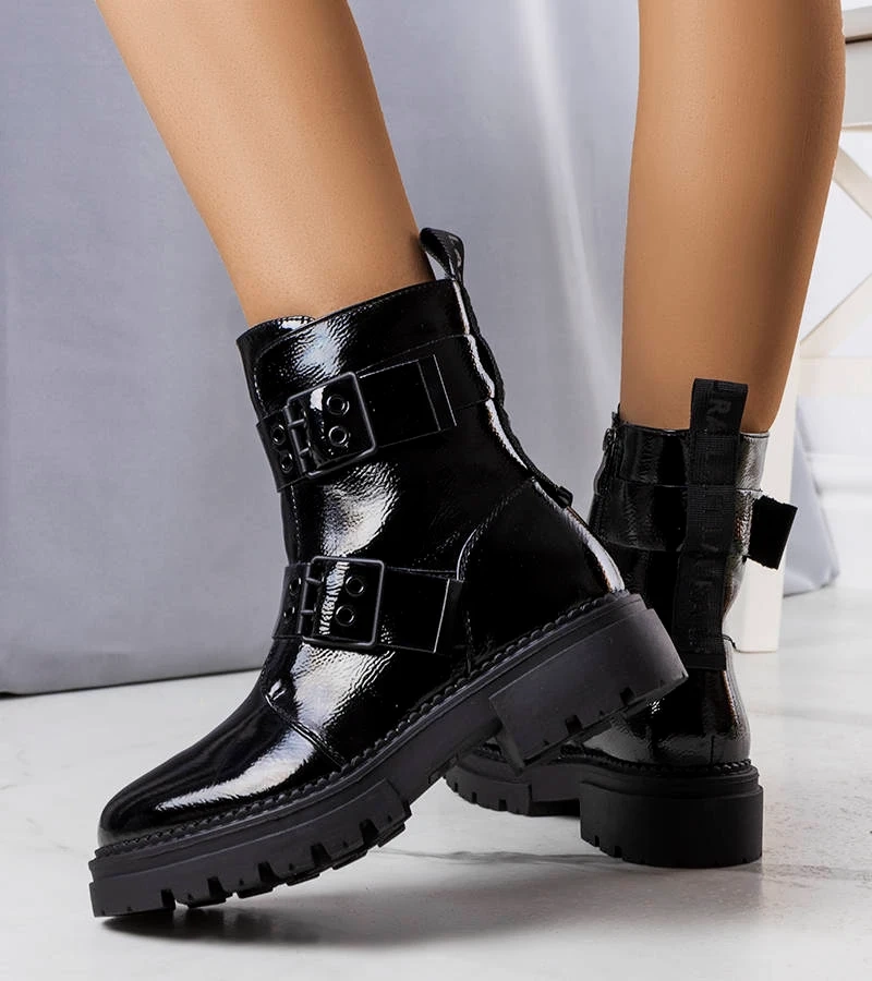 Schwarze lackierte gefütterte Faleri Stiefeletten