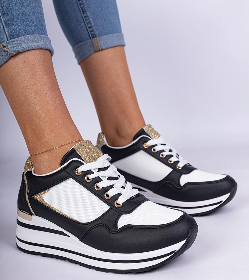 Schwarze Sneakers verziert mit Glitzer und Metalleinsatz Olaria