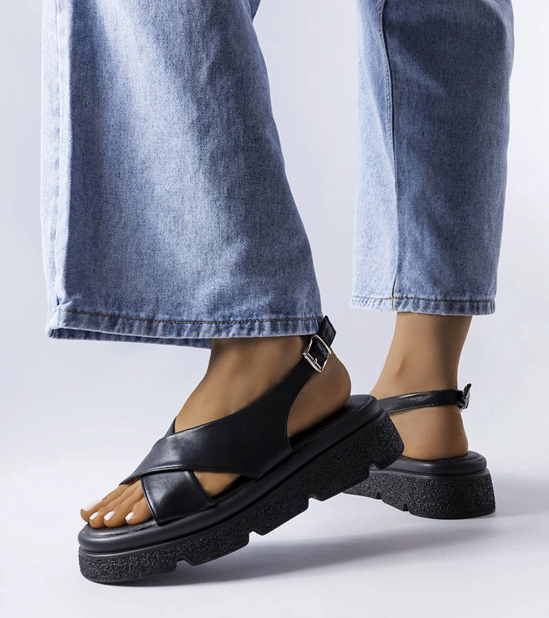 Schwarze Sandalen mit Oakway-Plattform