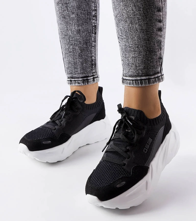 Schwarze Sneakers Big Star JJ274603