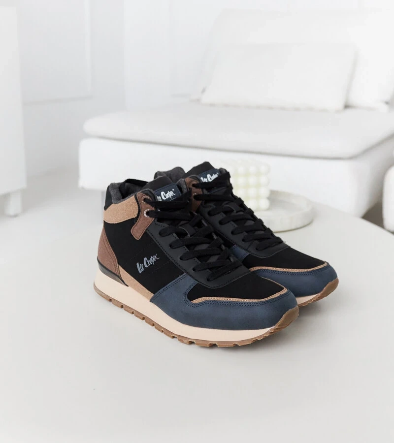 Blau-braune Sneakers LCJ-23-31-3065M