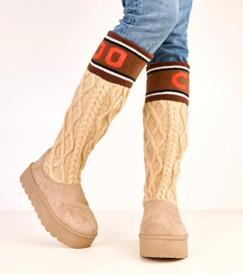 Beige Schneestiefel mit Plateausohle und hohem Schaft Coo