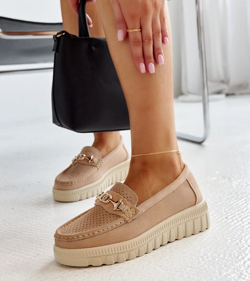 Beige Leder-Halbschuhe mit dekorativer Schnalle Taija