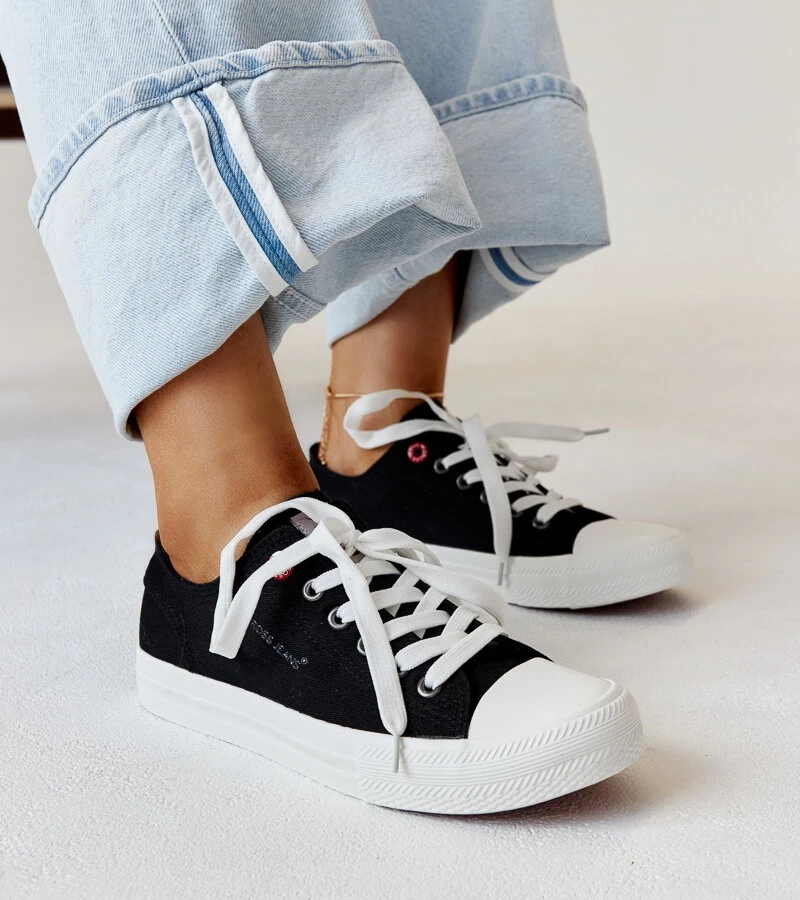 Schwarze Stoff Damen Sneakers CROSS JEANS