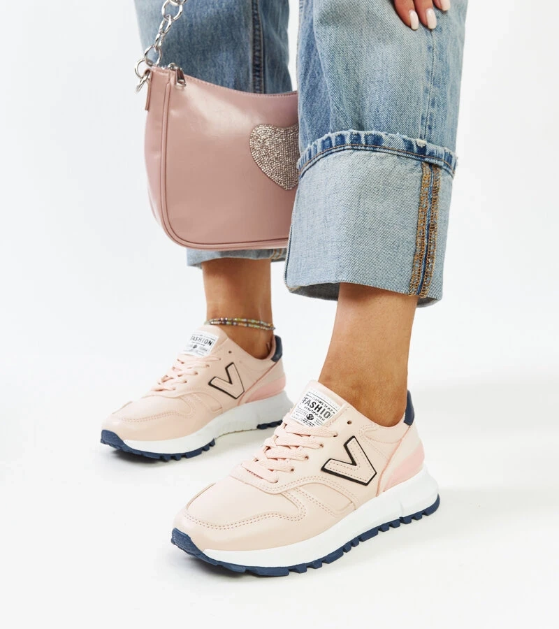 Rosa Sneakers mit dicker Sohle von Olonio