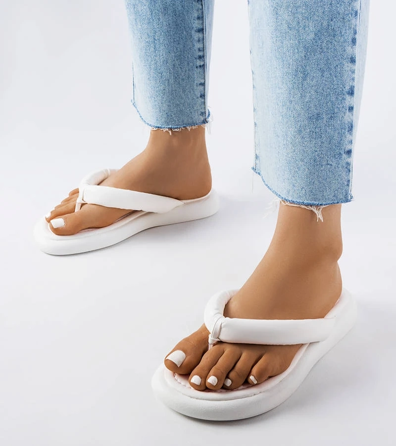 Weiße massive Smithfield Flip-Flops