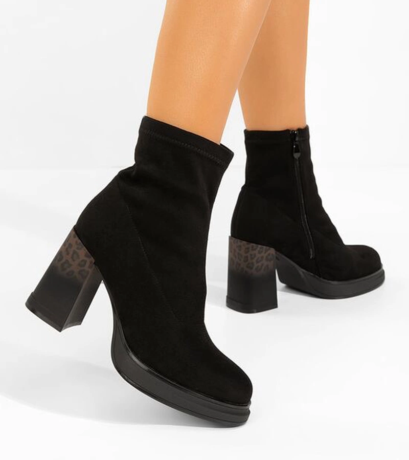 Schwarze Stiefeletten mit Blockabsatz mit Leopardenmuster Delora