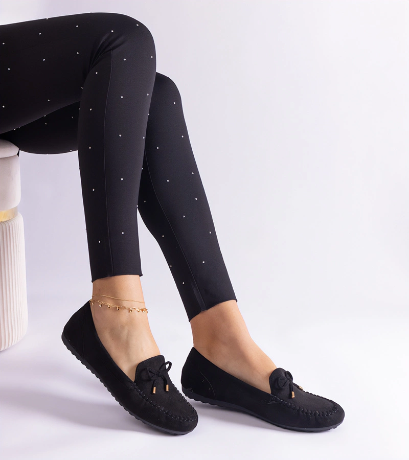 Schwarze Wildleder-Mokassins mit Schleife Treja