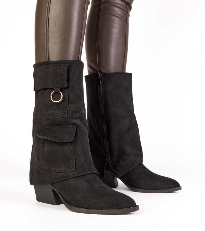 Schwarze Stiefeletten mit Blockabsatz und Taschen Nadiia