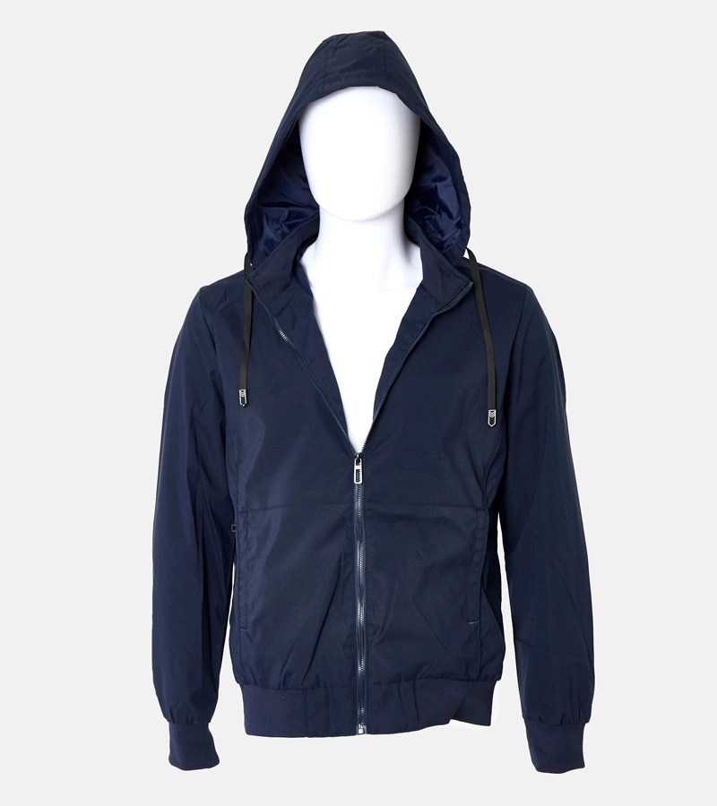 Blaue Herren Windjacke mit Kapuze von Brault