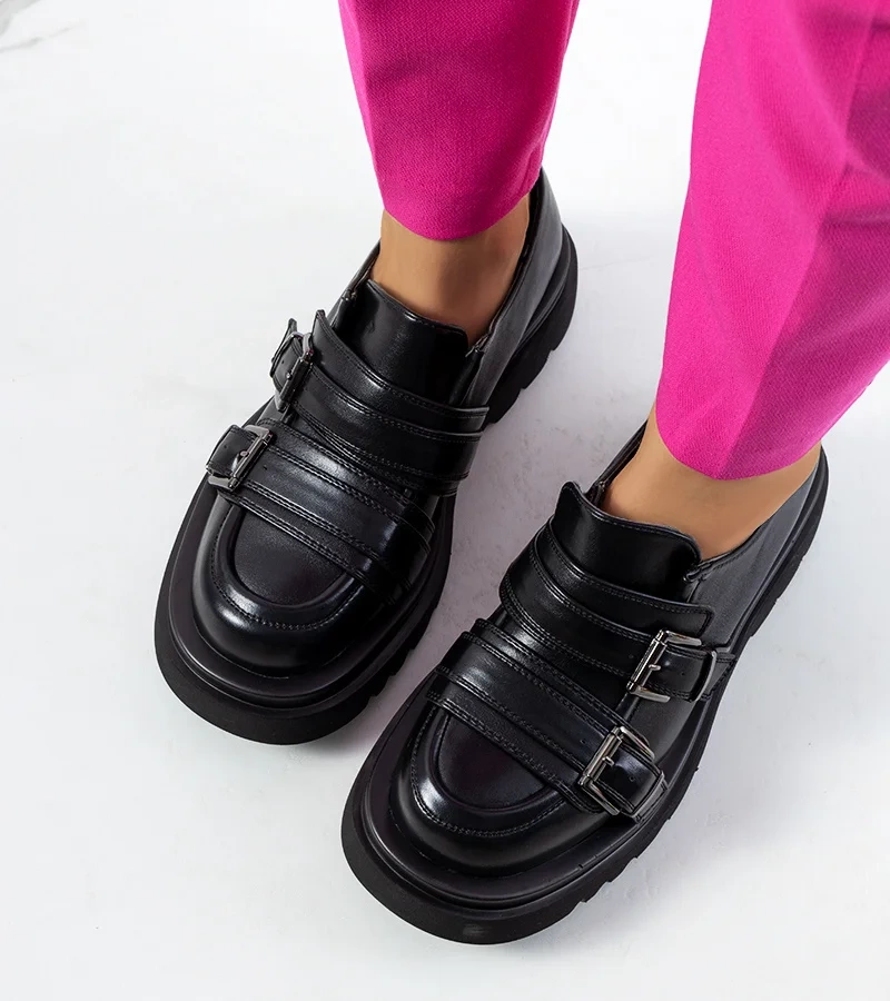 Schwarze Rigan Oxfords