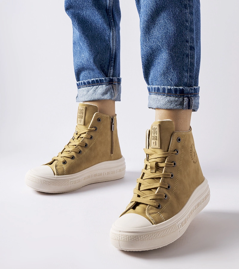 Dunkelbeige warme Sneakers Big Star MM274026