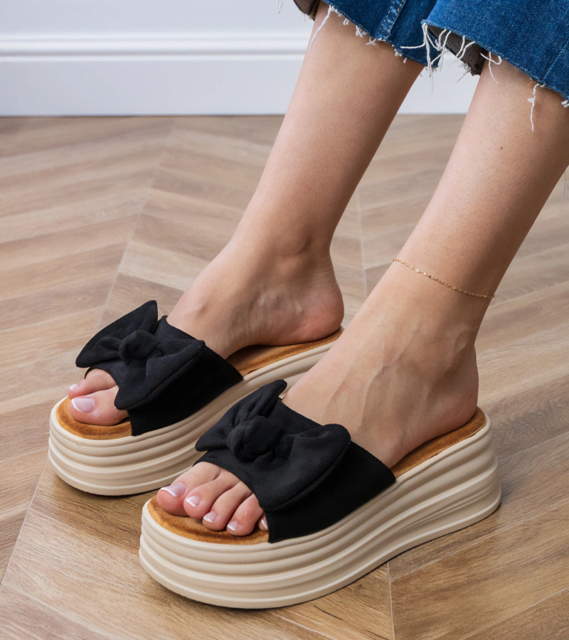 Schwarze Plateausandalen mit Schleife Ados