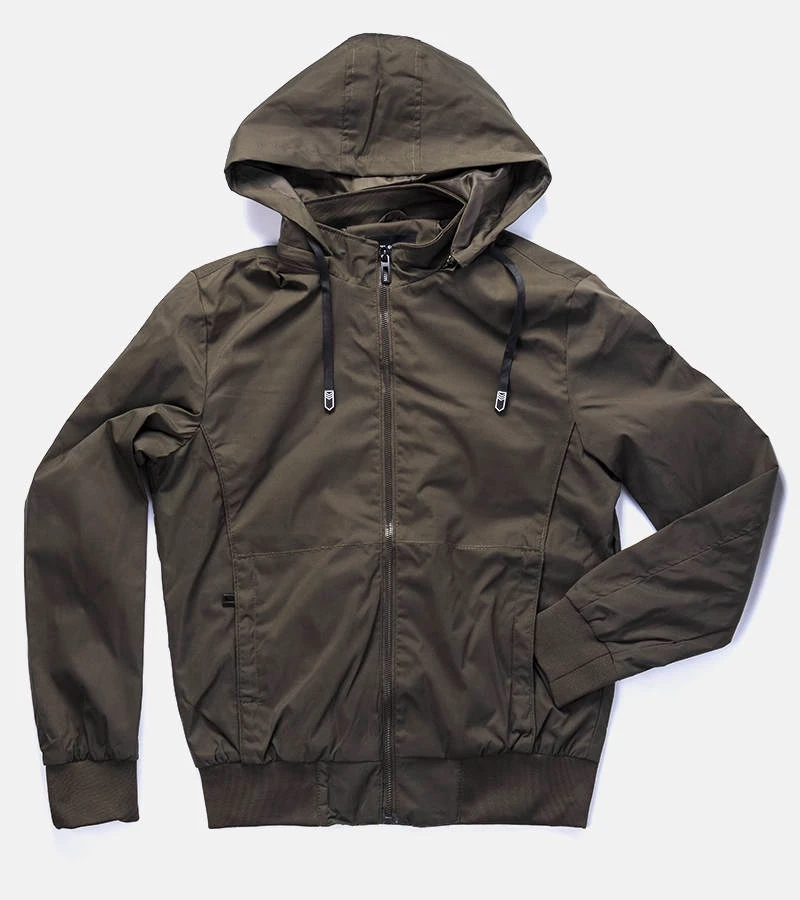 Grüne Herren-Windjacke mit Kapuze von Brault