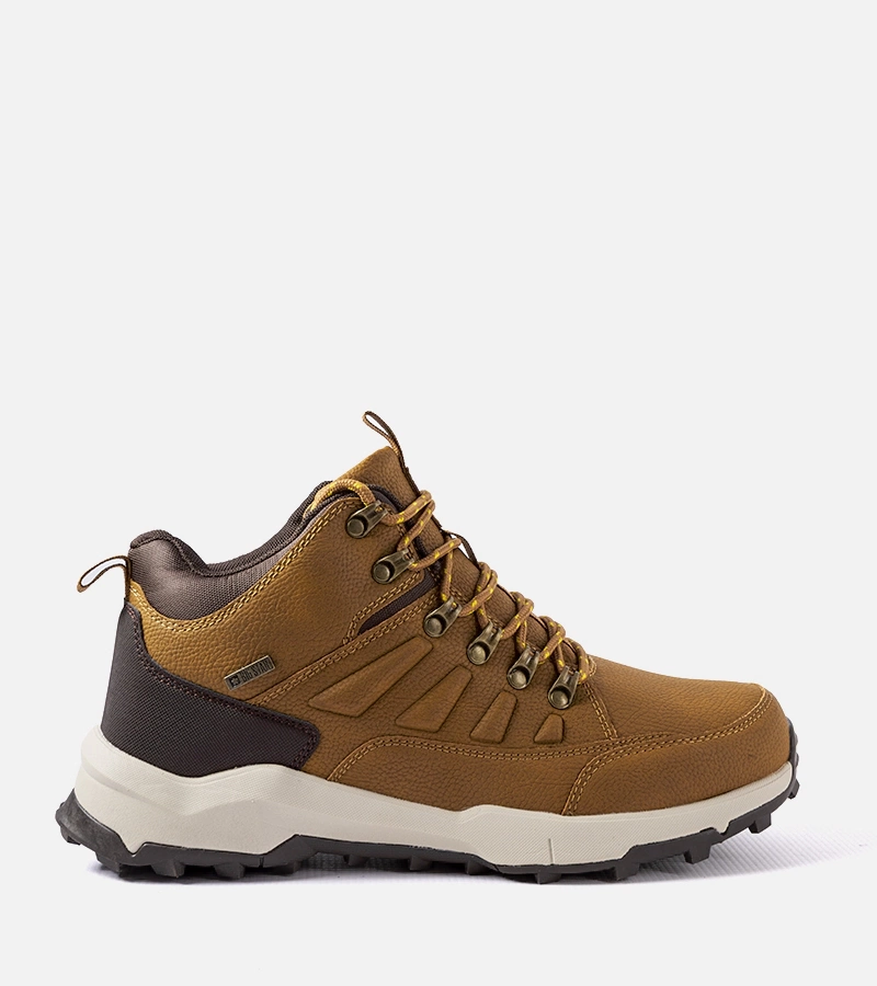 Braune, gefütterte Big Star Stiefel MM174158 802