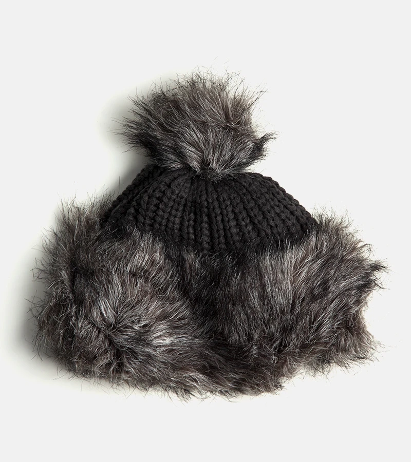 Graue Mütze mit Bommel von Leola