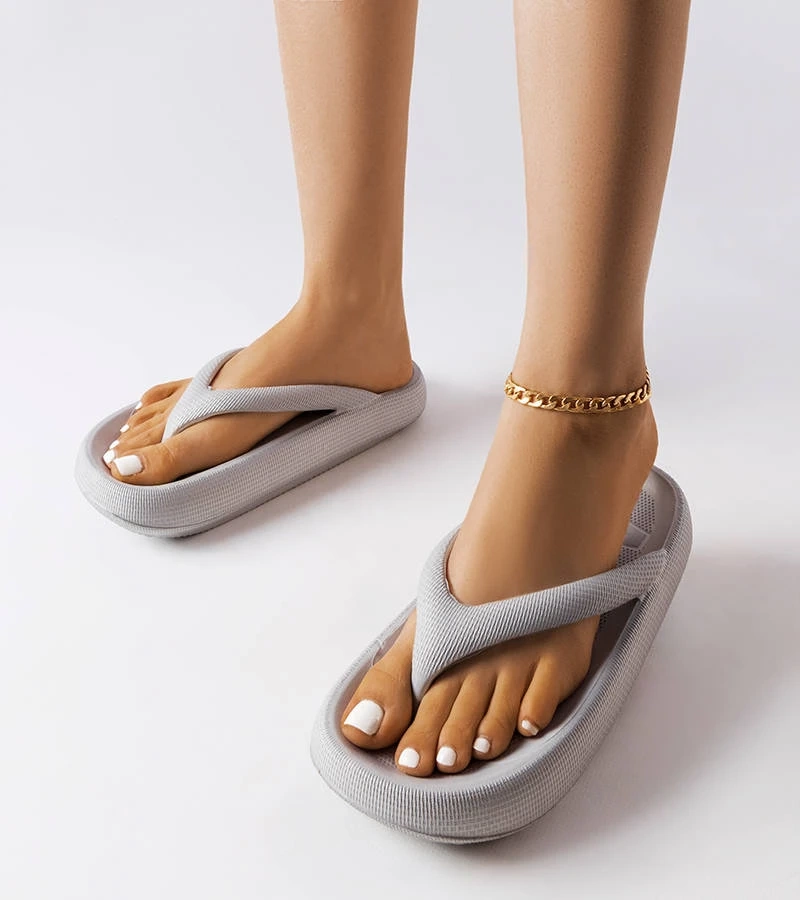 Graue massive Modesto Flip-Flops