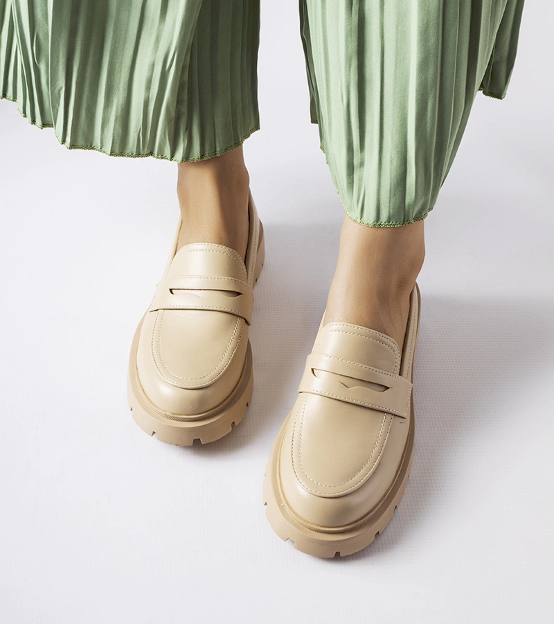 Beige elegante Mokassins von Puccianiello