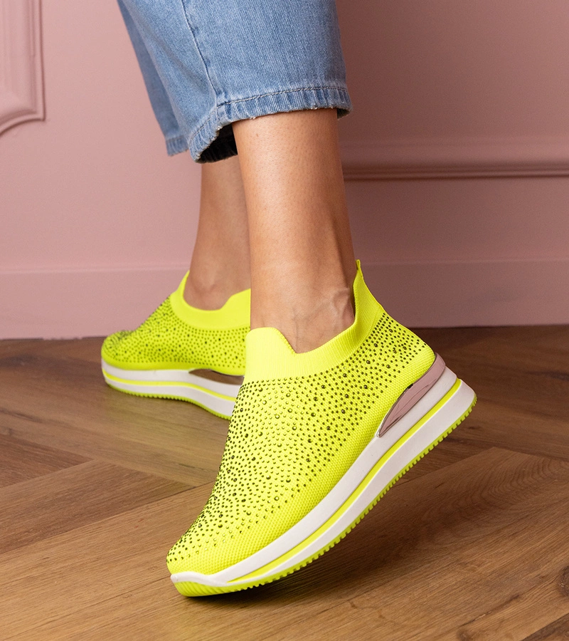 Gelbe neonfarbene Plateausneaker mit Strasssteinen Luizet