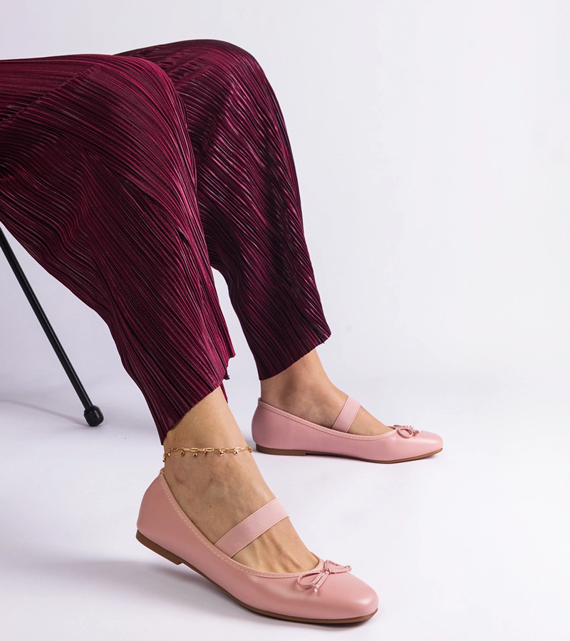 Rosa Ballerinas mit Gummizug und dekorativer Schleife Newton