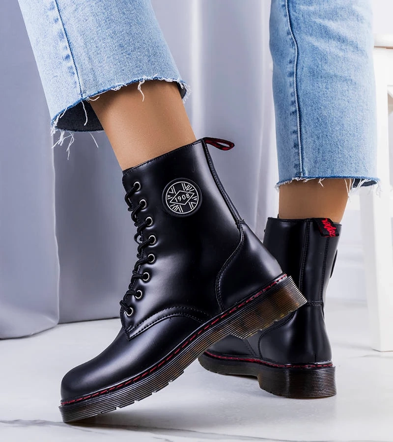 Schwarze, gefütterte Stiefeletten LCJ-22-31-1437LA Lee Cooper