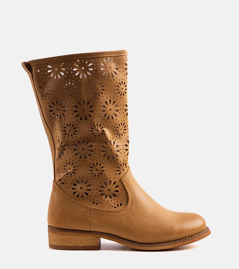 Hellbraune Bitsis Kinderstiefeletten mit Lochmuster