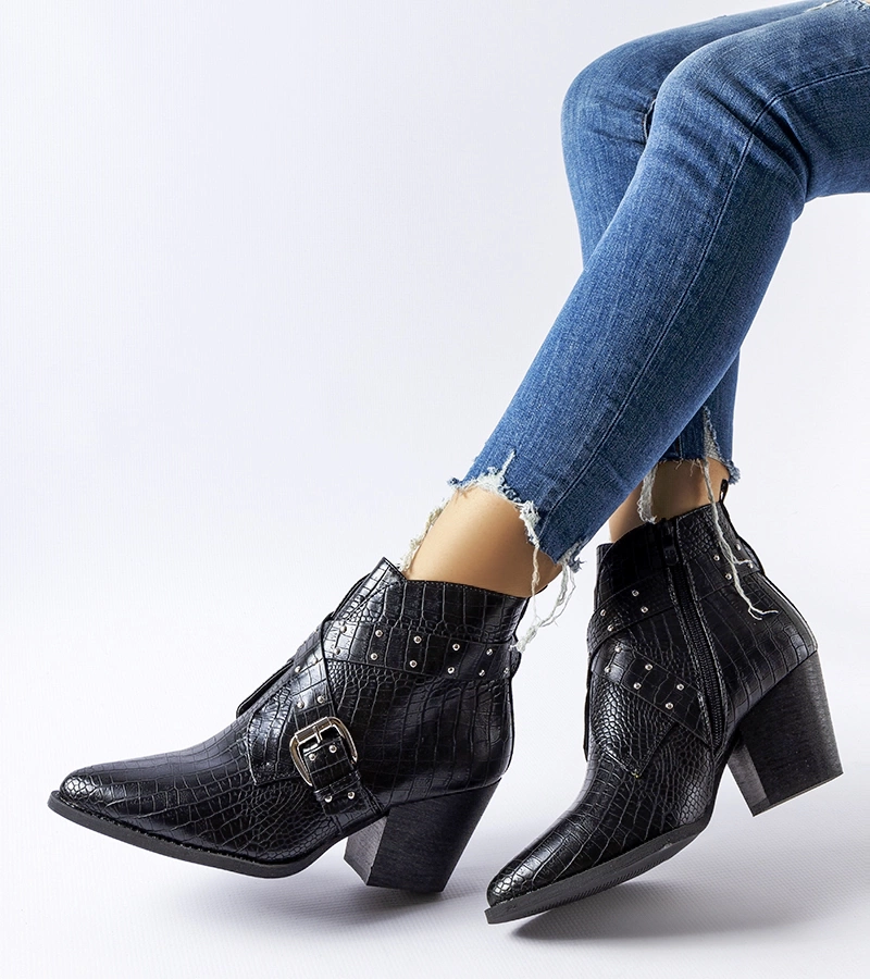 Schwarze Cowboy-Stiefeletten auf Absatz von Corrado