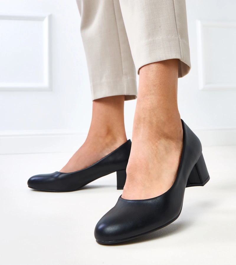 Schwarze klassische Pumps mit niedrigem Absatz Mavise