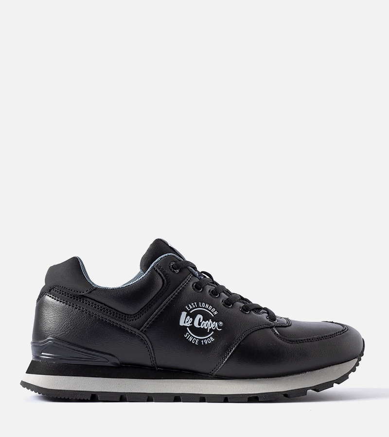 Schwarze Herrenschuhe Lee Cooper LCJ-23-31-3073M