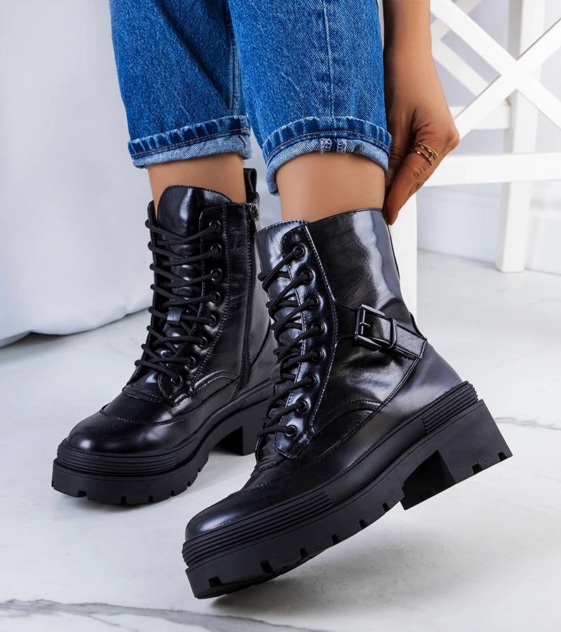 Schwarze Norra Trapperstiefel